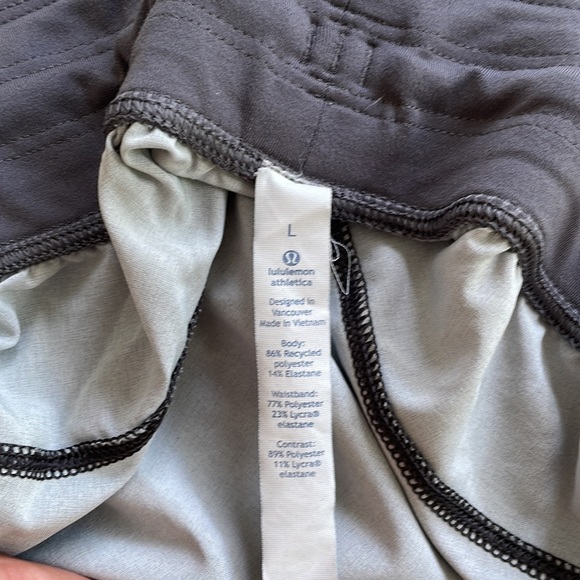 Lululemon size Large liner less - Picture 3 of 3